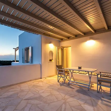 Ramnos House *