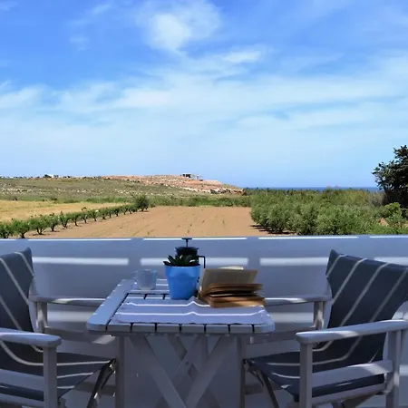 Dom wakacyjny Ramnos House Parasporos