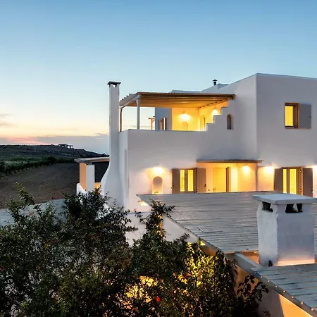 Ramnos House *